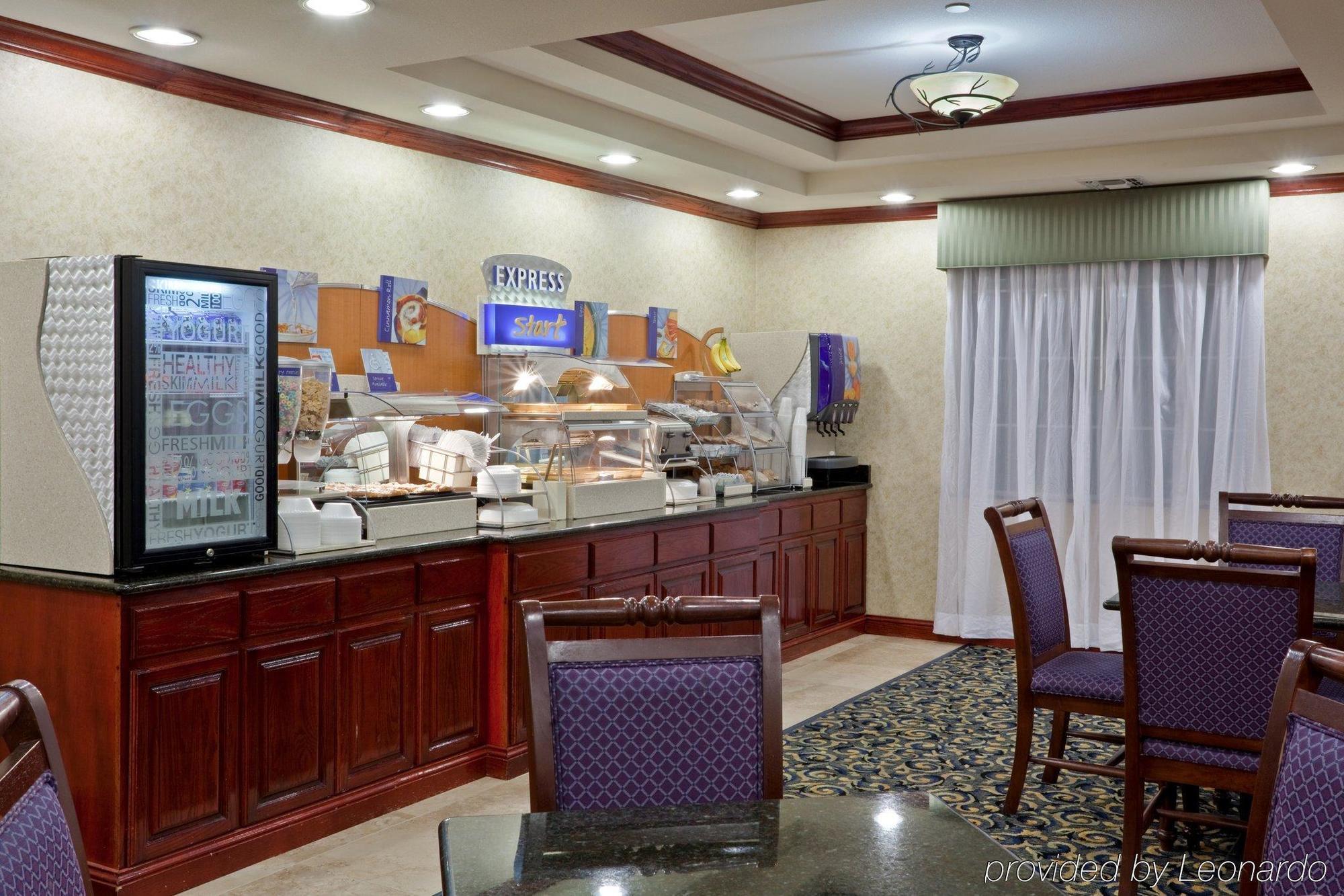 Holiday Inn Express Hotel & Suites Pampa, An Ihg Hotel Restaurant foto